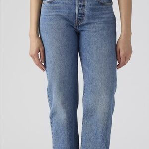 Levi's Women's 501 90s Mid Rise Denim Jeans. Loose through the hip & thigh.